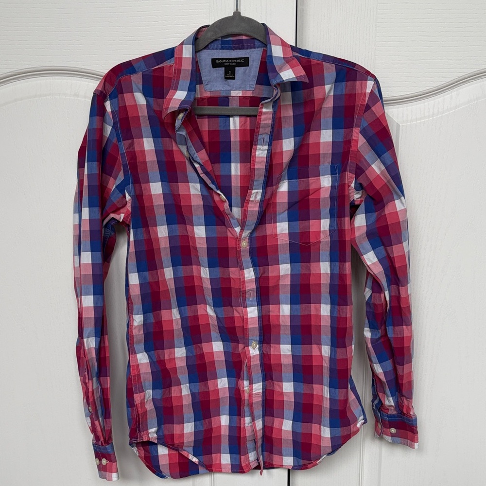 Banana Republic Men’s Red, Blue & White Plaid Button-Down Shirt